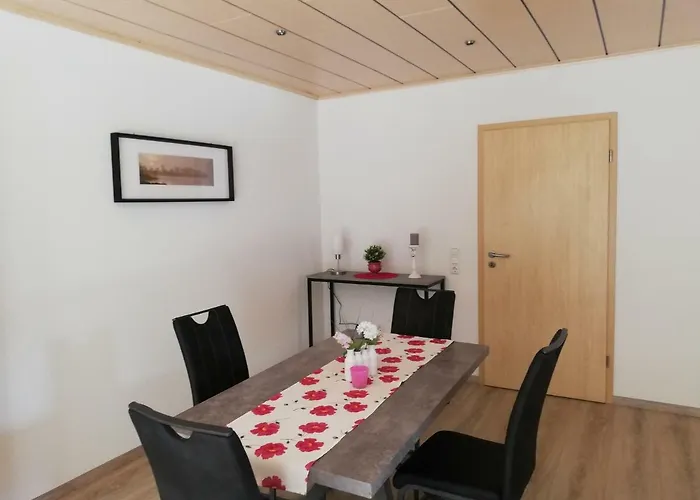 An Der Lay 2 דירה *